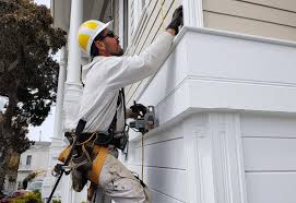 Best Vinyl Siding Installation  in Colonial Heights, TN